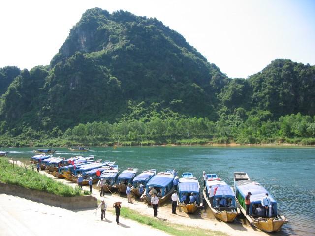 Sài Gòn ⇔ Quảng Bình